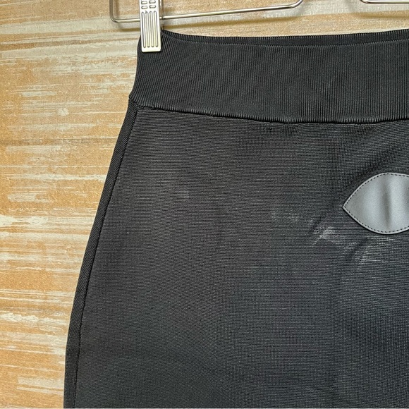 A.L.C. Ponte Knit A Line Skirt Buckle Leather Preppy Career Modern Womens XS - Picture 3 of 7